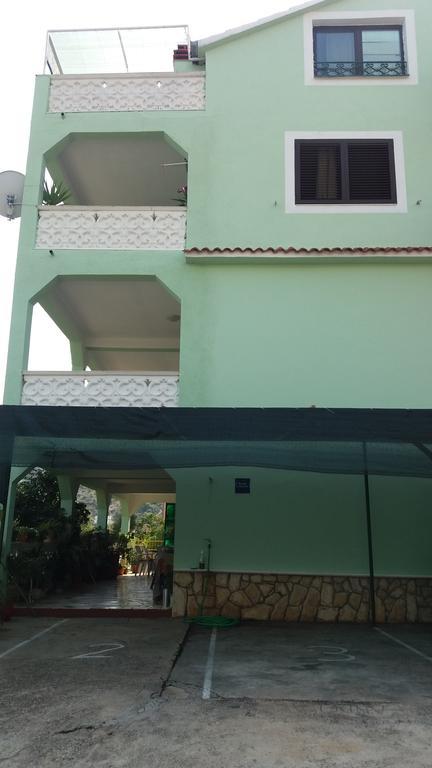 Apartment Stojan A1 Marina Exterior photo