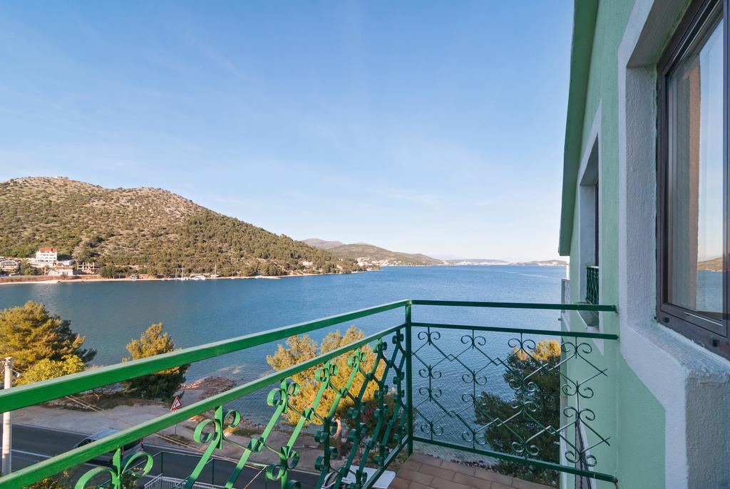 Apartment Stojan A1 Marina Exterior photo