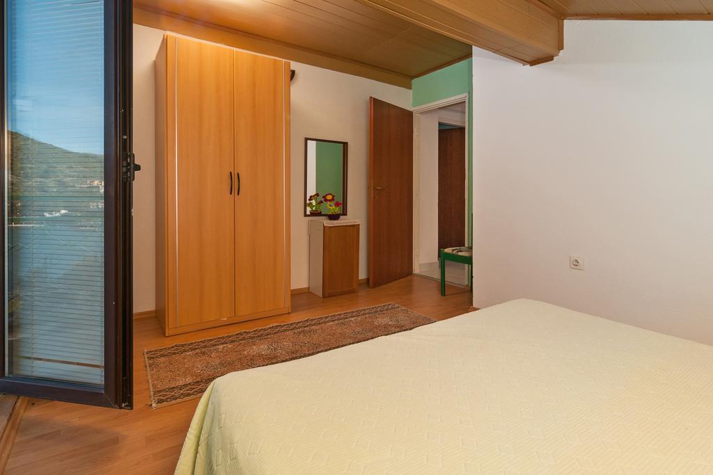 Apartment Stojan A1 Marina Exterior photo